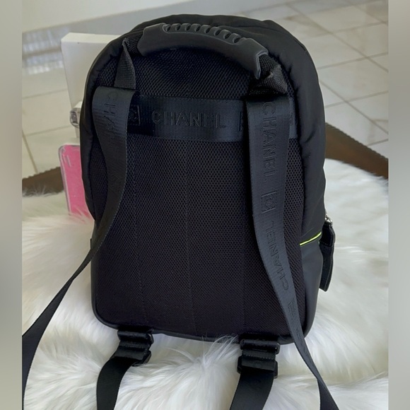 Chanel Backpack - Picture 3 of 17
